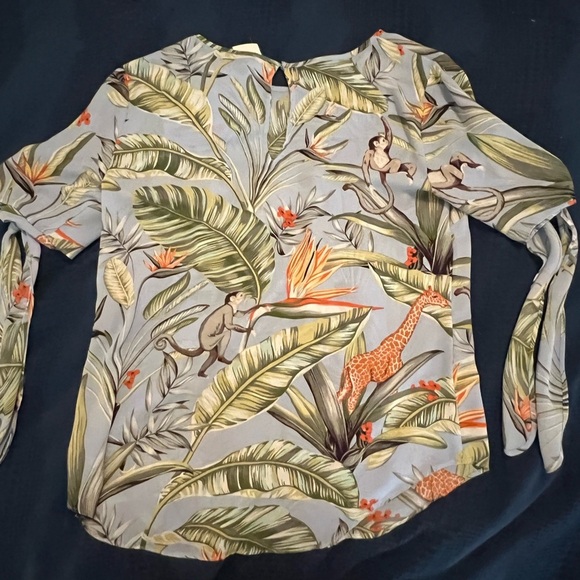 Tropical Monkey and Giraffe Print Ann Taylor Short Sleeve Shirt - Picture 6 of 11